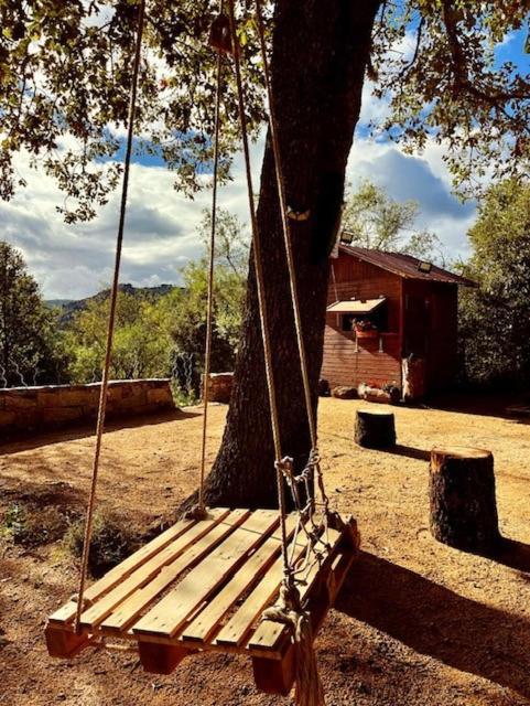 Ovostolai Cottage ฟอนนิ ภายนอก รูปภาพ